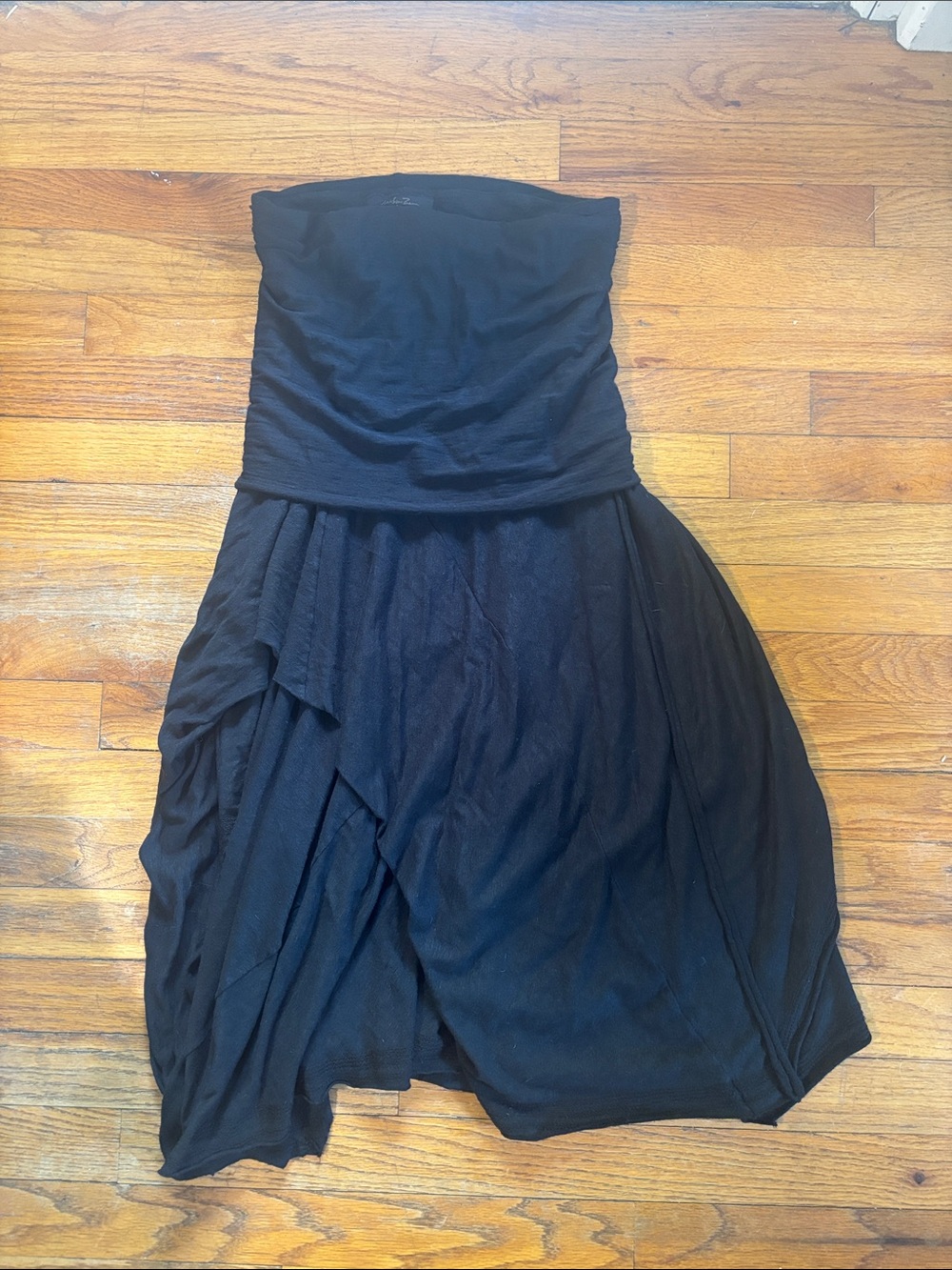 Urban Zen Strapless Black linen Midi Skirt with Layered Draping